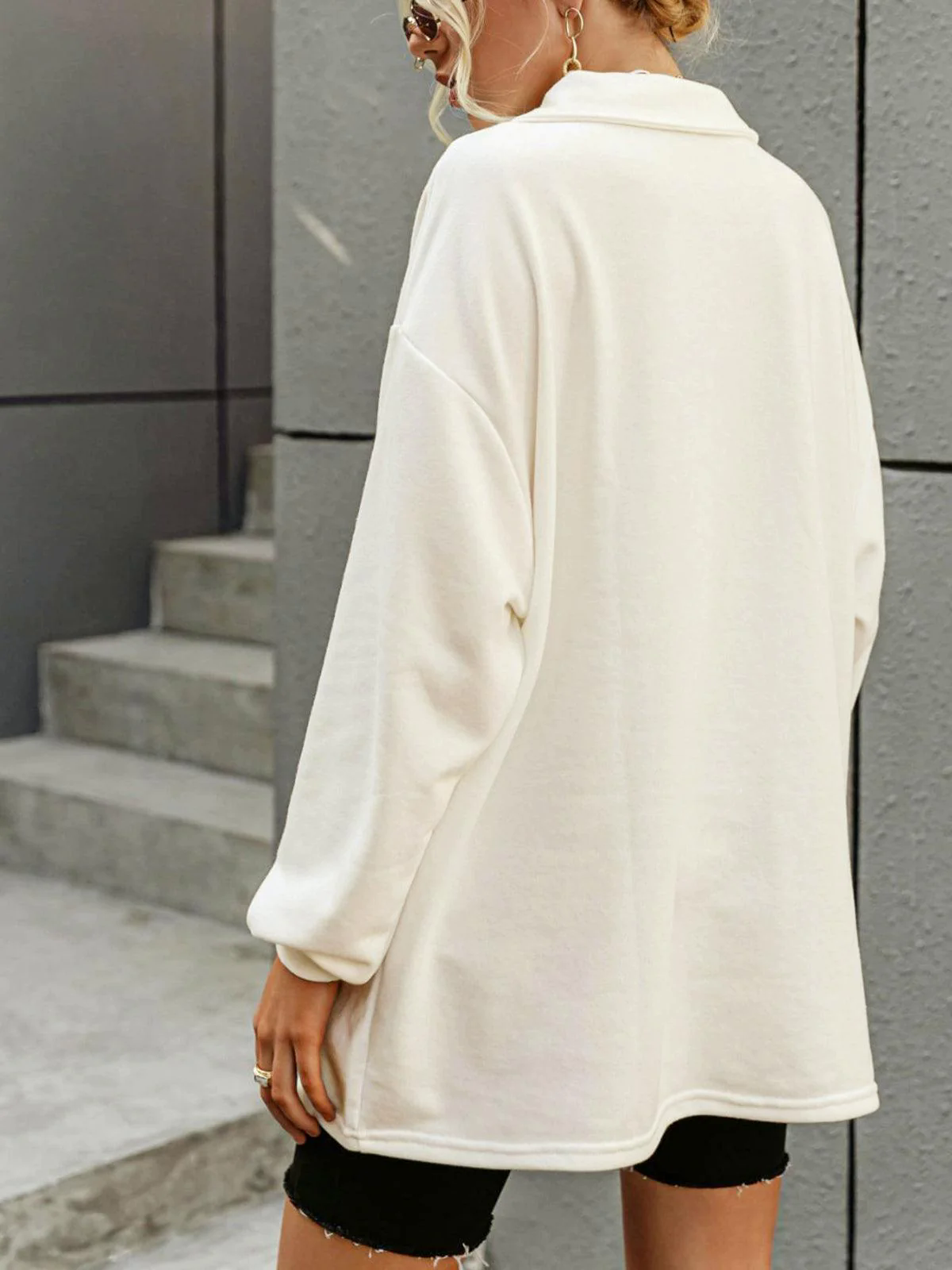 Collared Oversized Sweatshirt Collared Oversized Sweatshirt