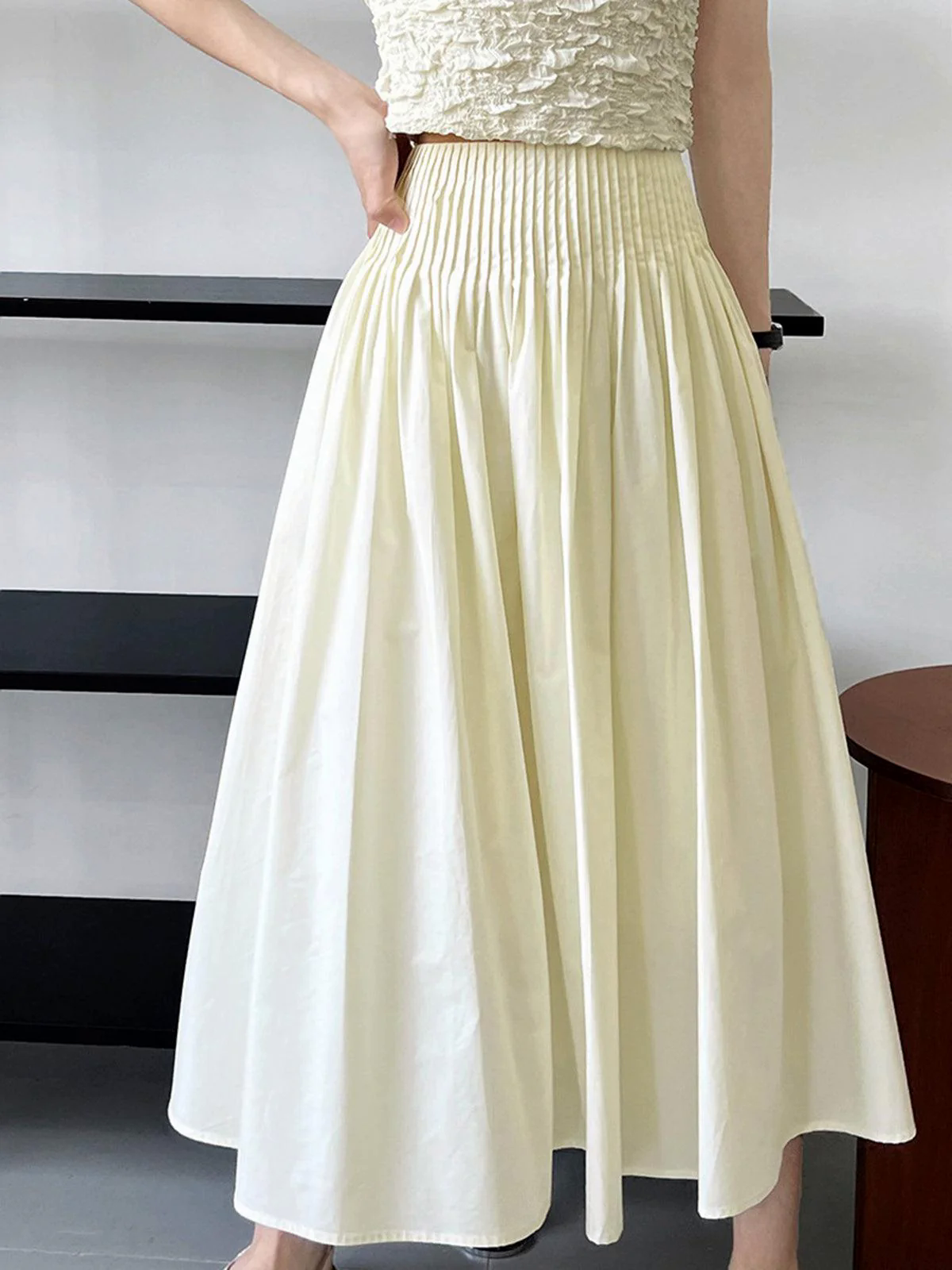Cotton Creamy Pleated Maxi Skirt Cotton Creamy Pleated Maxi Skirt