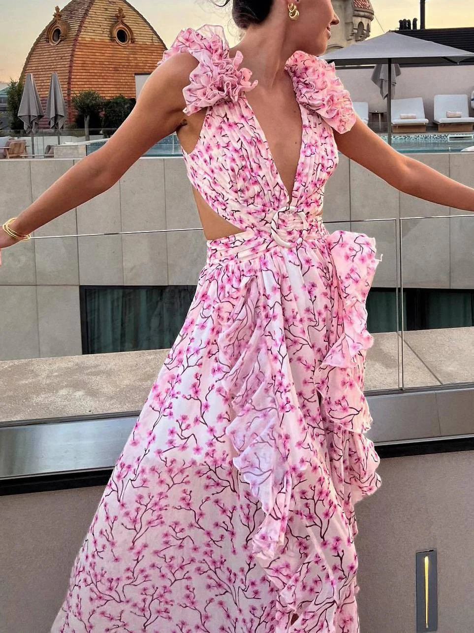Deep V-neck Floral Hollow Maxi Dress Deep V-neck Floral Hollow Maxi Dress