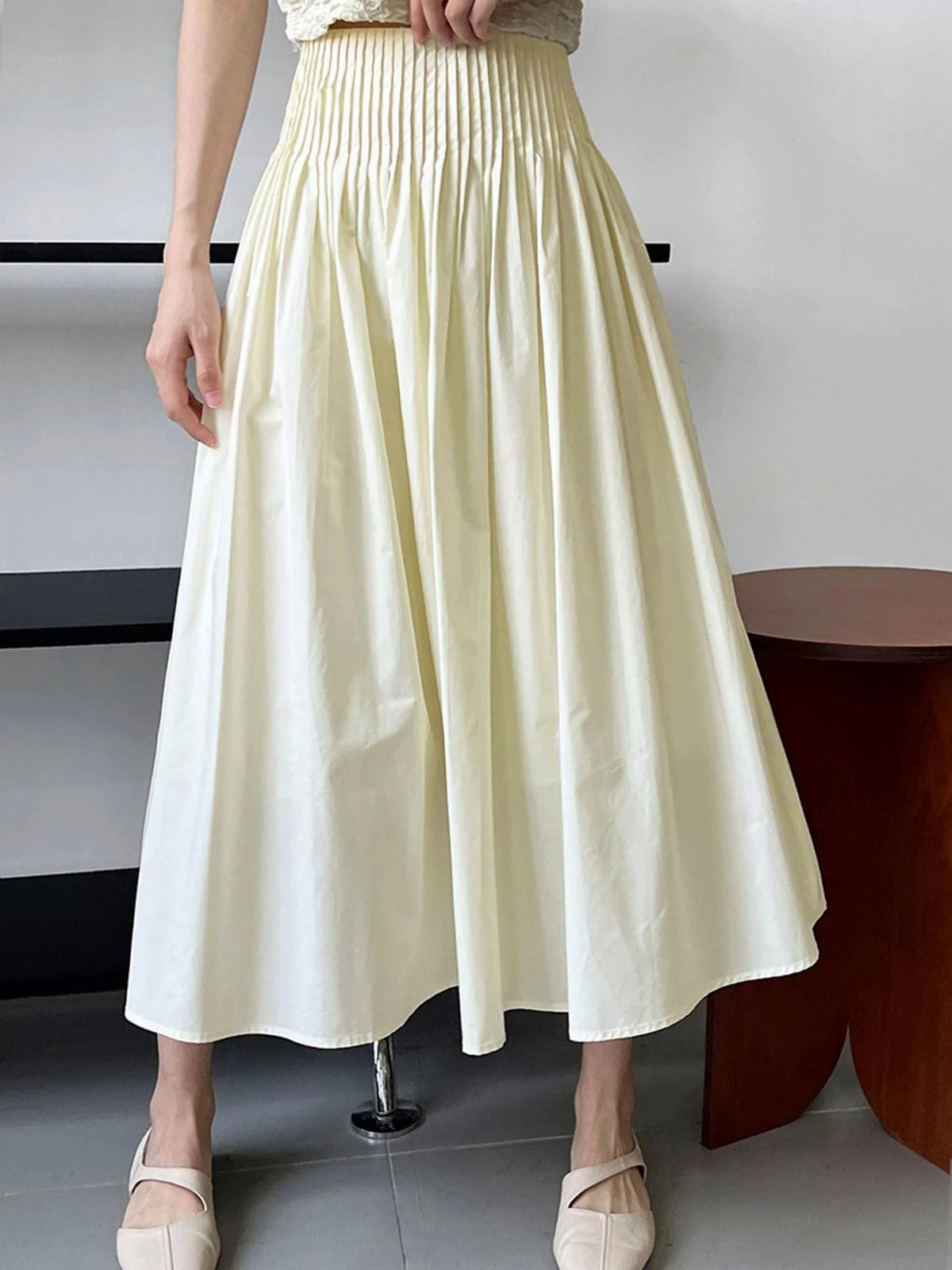 Cotton Creamy Pleated Maxi Skirt Cotton Creamy Pleated Maxi Skirt