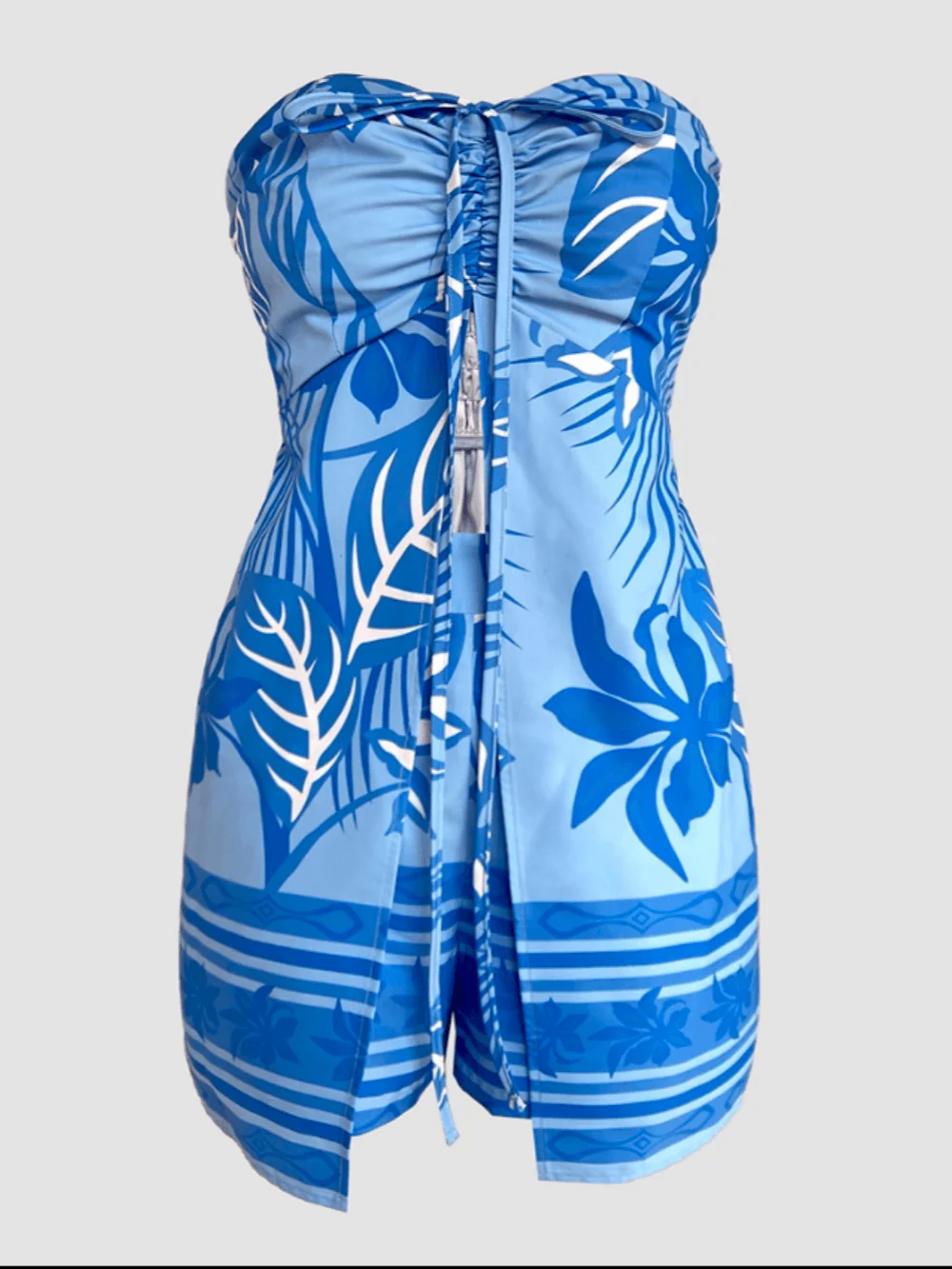 Printed shorts and chest wrap two-piece set Printed shorts and chest wrap two-piece set